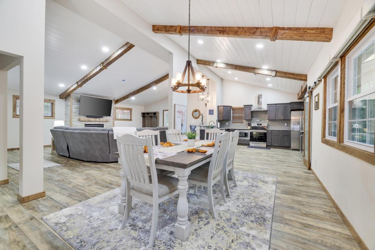 Whiskey Pines Retreat! Single Level Home, Outdoor Firepit, Ac, Bbq! Sleeps 9 In Lake Harmony! Exterior foto